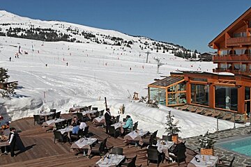 Annapurna Bar & Restaurant, Courchevel  exterior