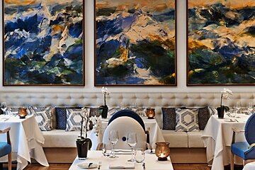 St Regis Mardavall Mallorca Resort Hotel, Costa d'en Blanes hotel restaurant