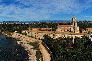 Abbaye de Lerins (Lerins Abbey) Monastery, Ile Sainte-Honorat