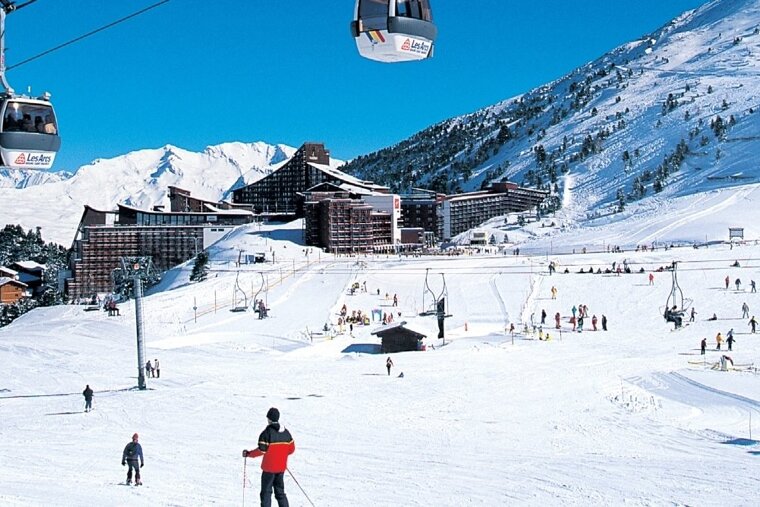 Belette Chalet, Les Arcs 2000 snow