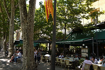 people sat in a restaurant terrace