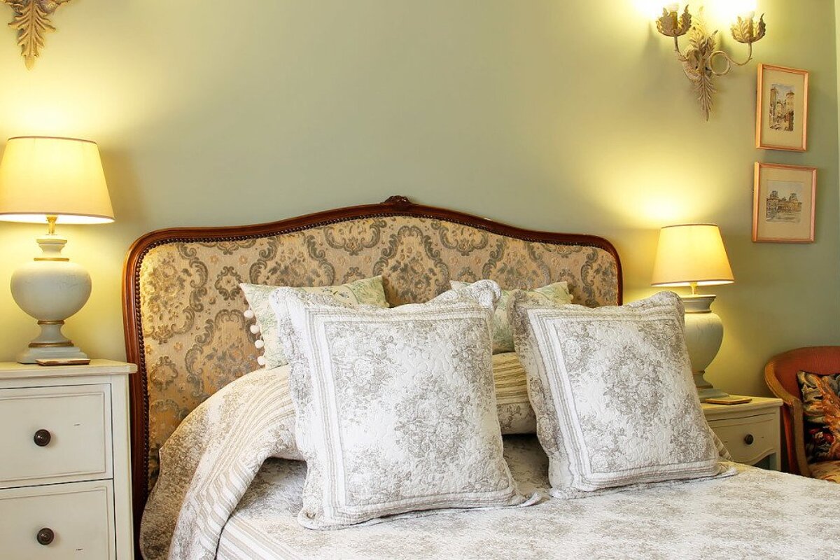 La Metairie des Songes B&B, Gourdon double bedroom