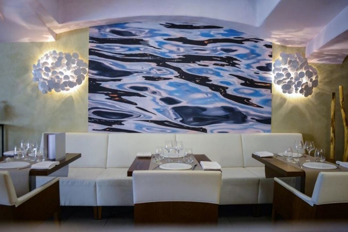 Mickael Feval Restaurant, Aix-en-Provence interior