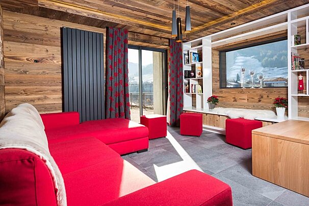 Suzanne Chalet, Morzine lounge