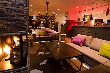 Tango Bar, Val Thorens lounge room