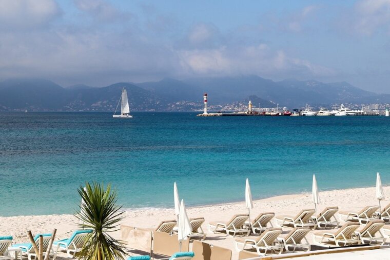 Coolest bathing spots in Cannes summer 2019