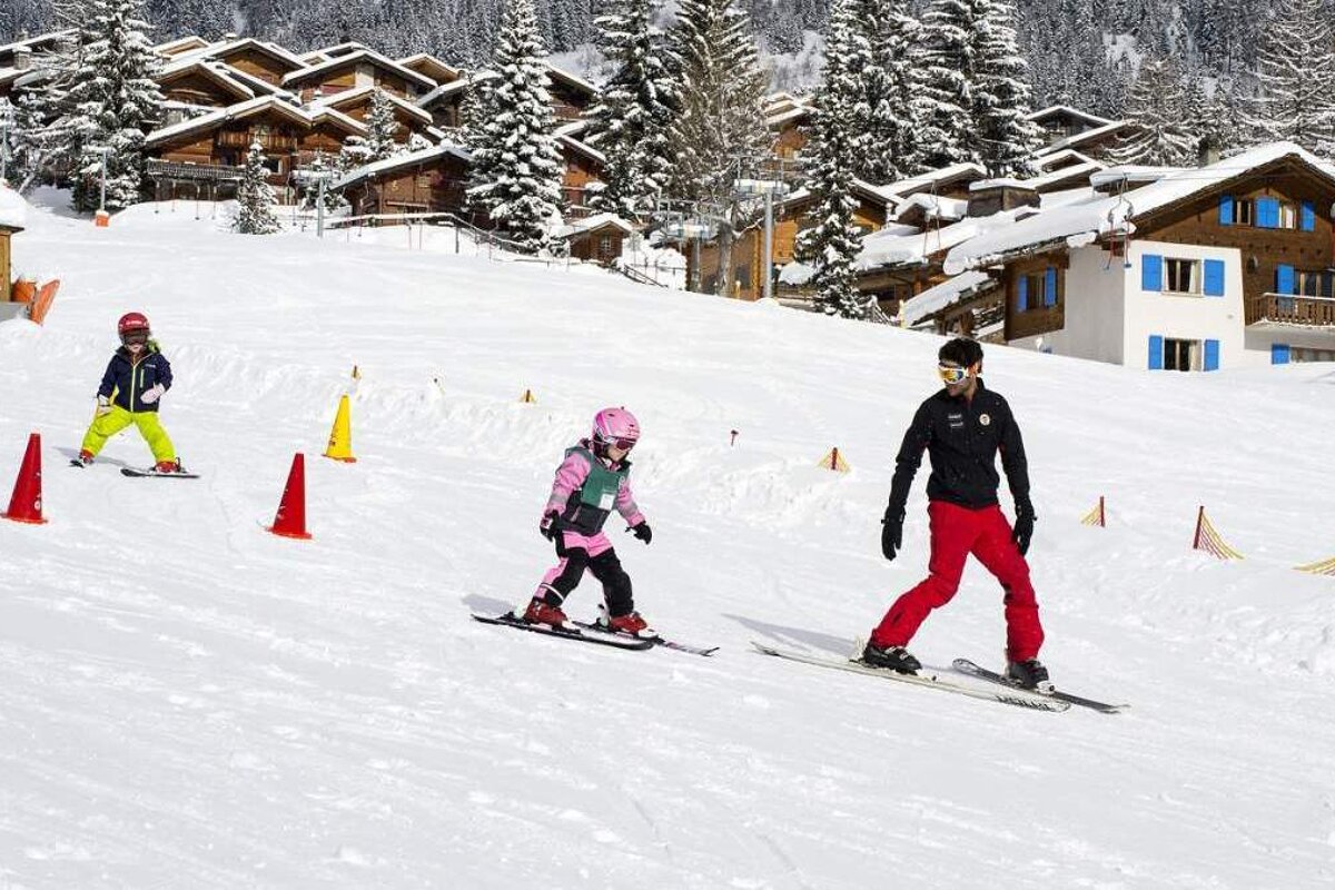 a childs ski lesson