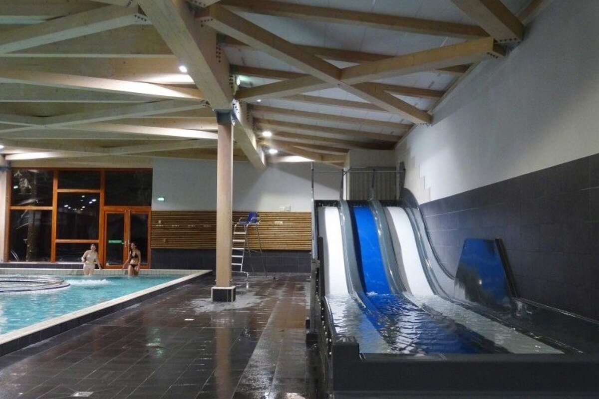 three lane water slide