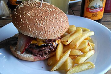 Ma Nolans, Vieux Nice main