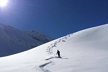 Powder Skiing
