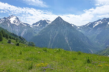 About Summer Activities in 2 Alpes