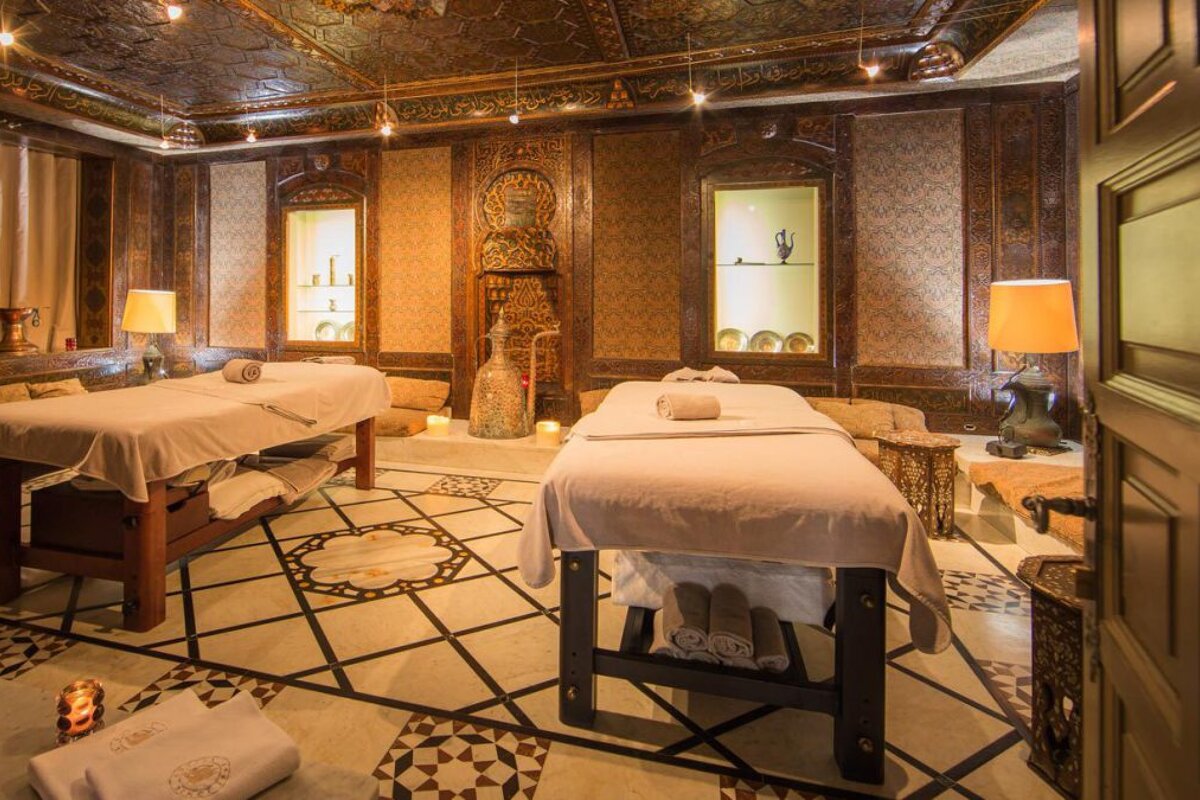 Byblos Sisley Spa, Saint Tropez treatment room