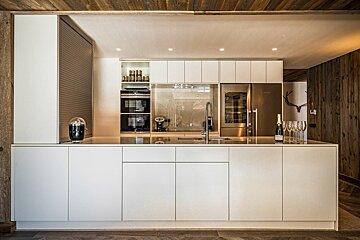 L'Ours Rouge Chalet, Meribel Village