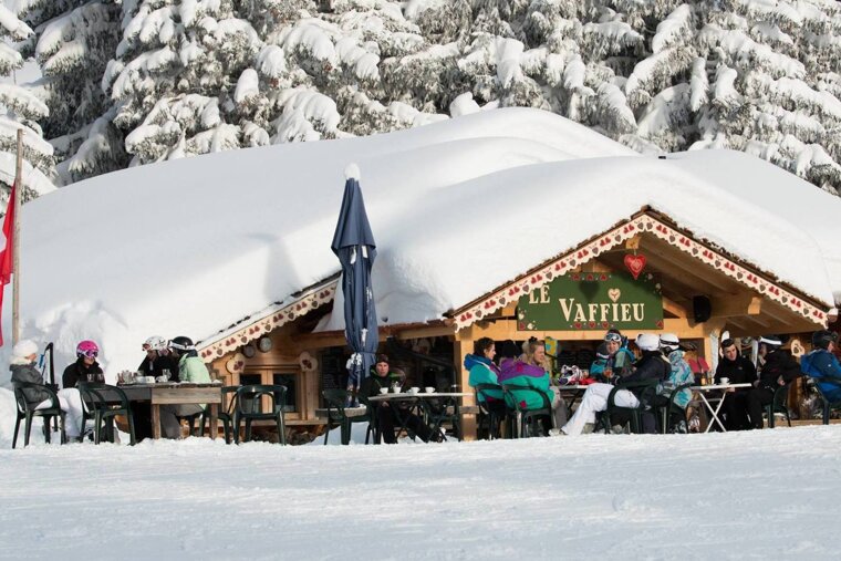 Le Vaffieu Restaurant, Les Gets exterior