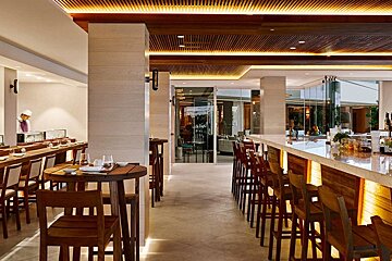 Nobu, Talamanca interior