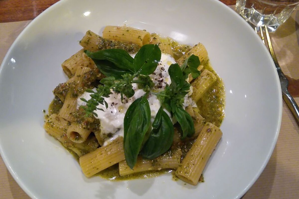 Papayou Restaurant, Vieux Nice main