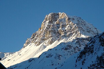Avalanche and Mountain