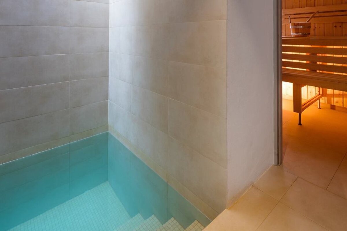 Ca Na Xica Boutique Hotel, San Miguel spa area