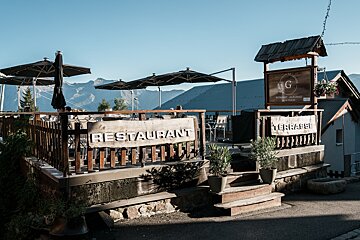 Le Genepi Restaurant, Alpe d'Huez restaurant terrasse