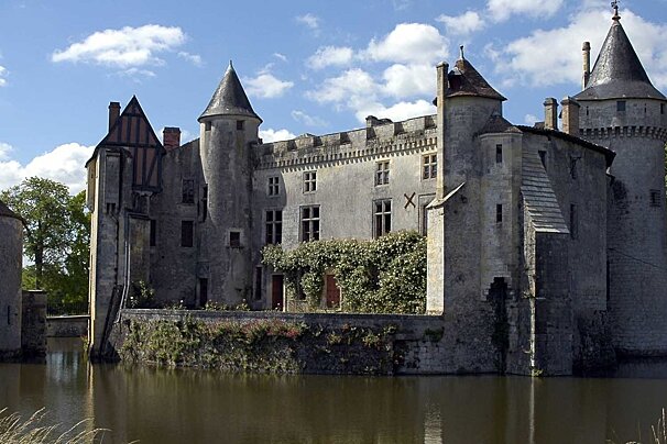 Chateau de la Brede, La Brede