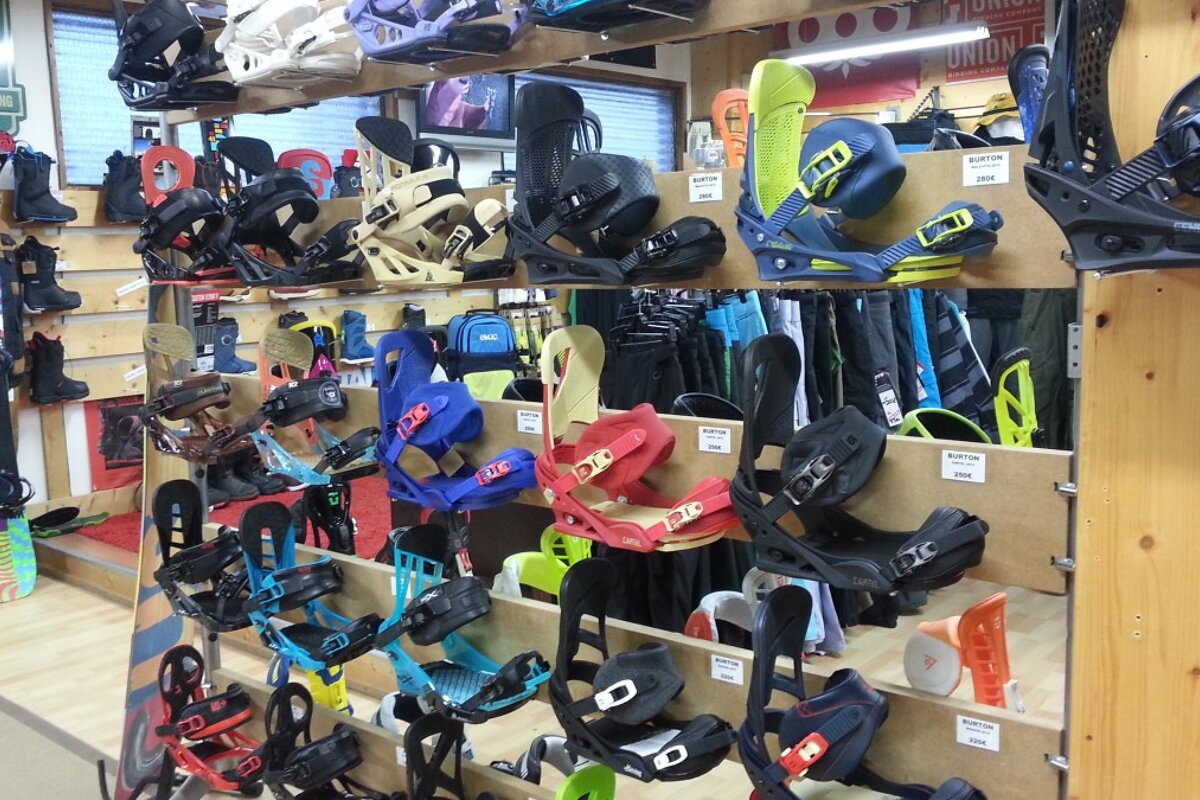 Legend'CHX Snowboard Hire