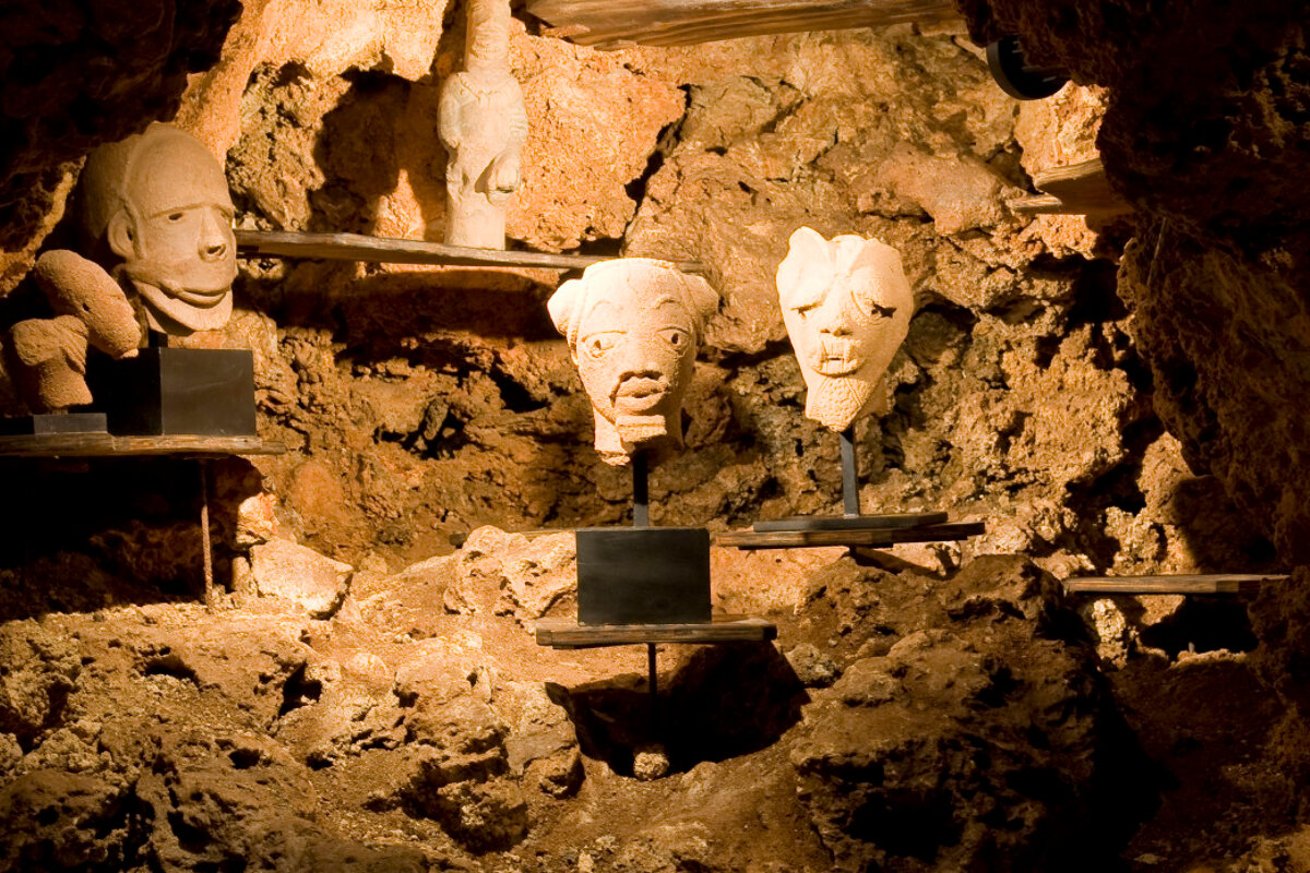 Es Revellar Art Resort Galleries, Campos