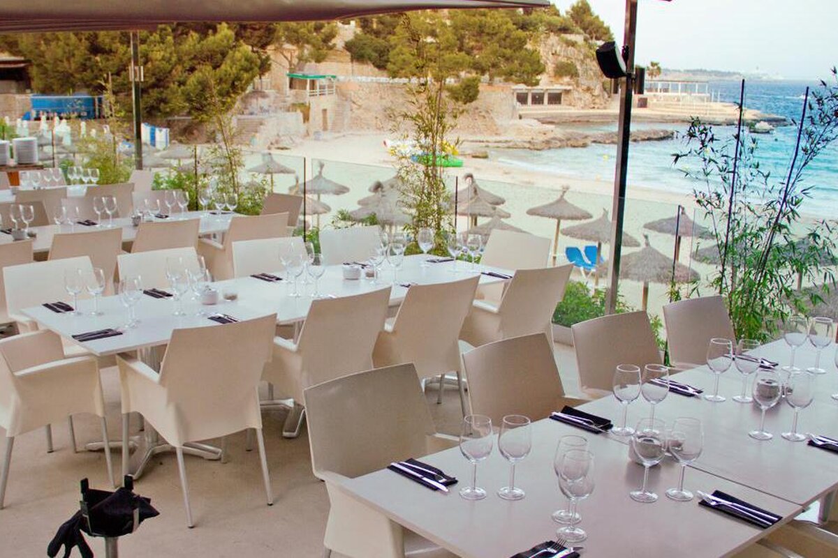 Balneario Illetas restaurant and beach club