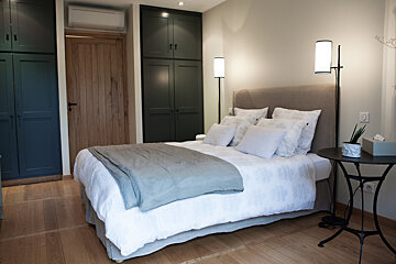 Les Jardins de Brantome Hotel, Brantome double bedroom