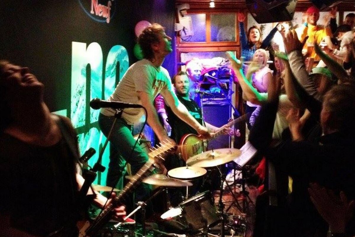 Chamonix Apres-Ski Report: 27 December 2013