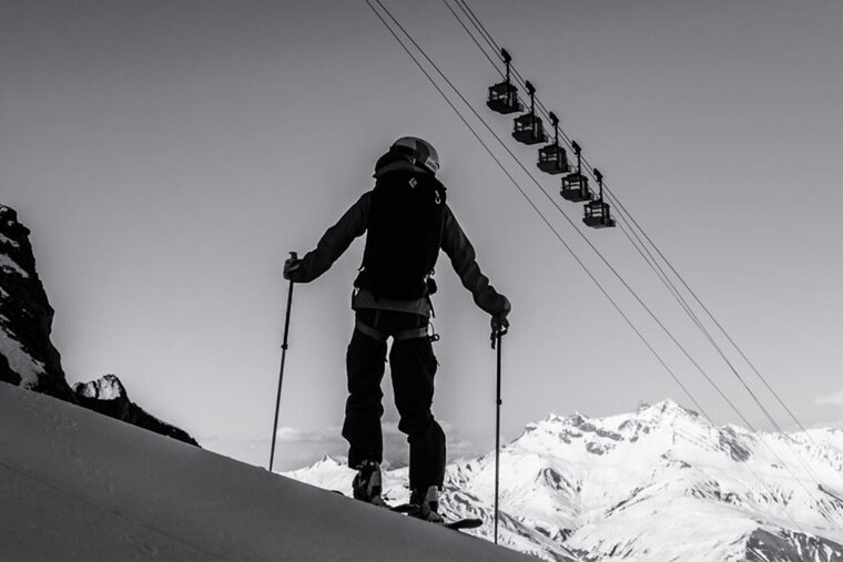 a skier and the la grave lift