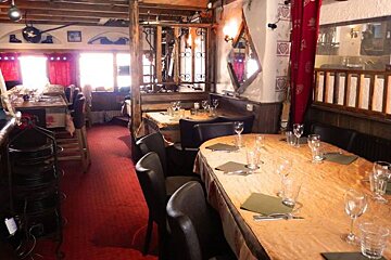 Le Petit Savoyard Restaurant, Courchevel Moriond interior