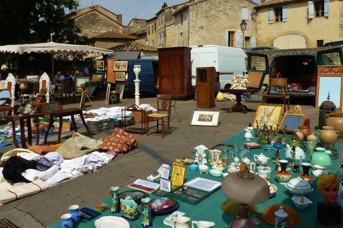 Avignon Flea Market