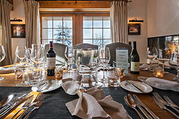 Les Attelas Chalet, Verbier dining room 