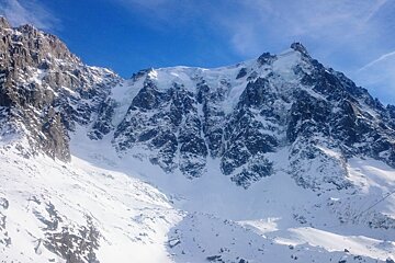 going up the Aiguille du Midi