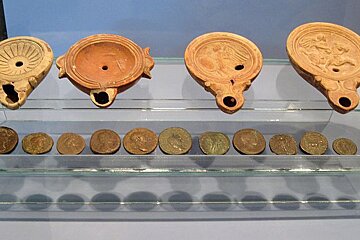 roman cooins in manacor mallorca