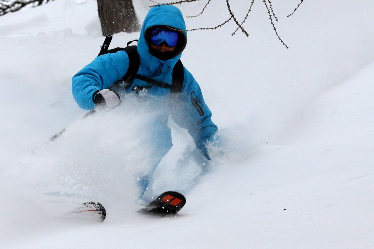 First Tracks Ski Coaching - Ski School, 