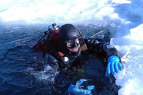 Plongee Sous Glace, Montriond