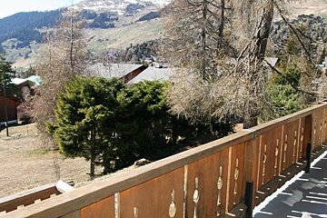 Christina Chalet, Verbier - Centre balcony
