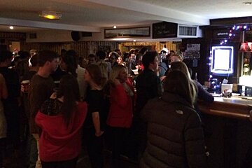 Live Music & Apres Ski at Moris Pub, Val d'Isere