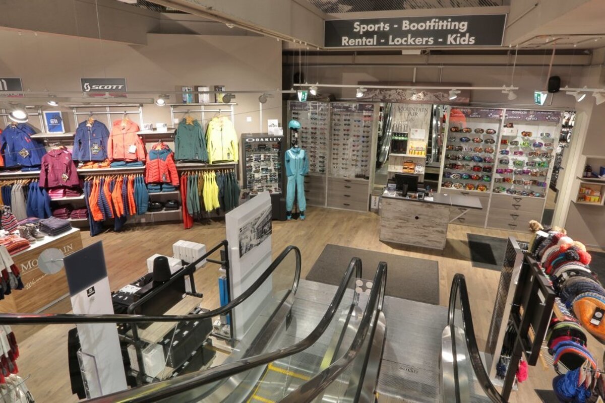 Mountain Air Ski Hire, Verbier - Centre shop interior