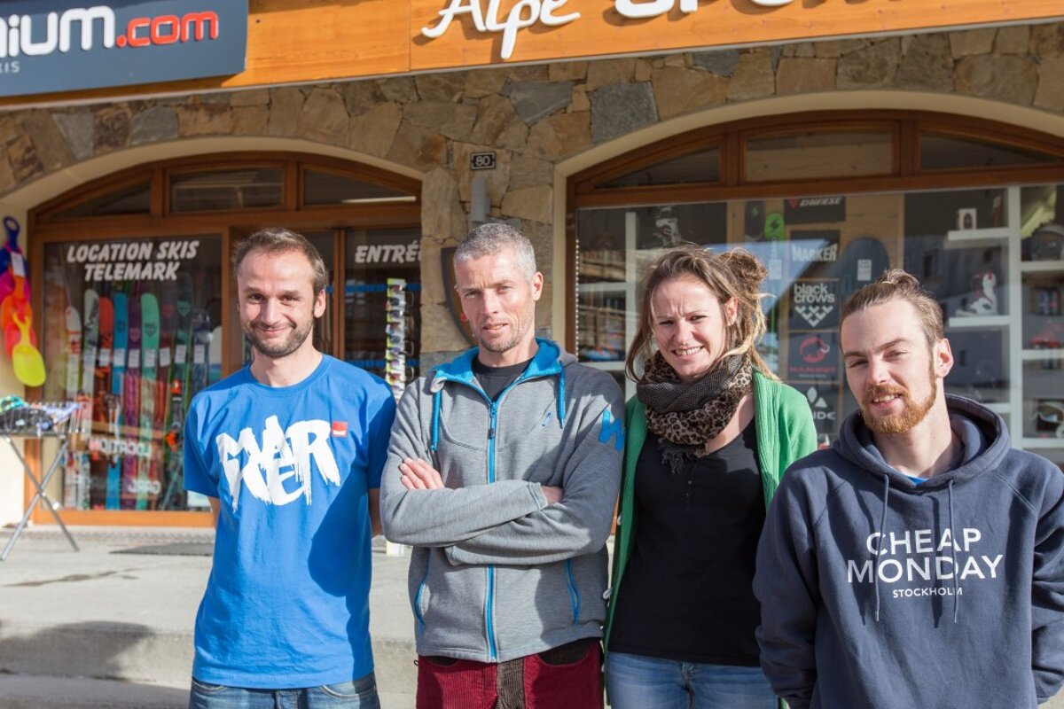 Skimium - Alpe Sports Ski Hire, Alpe d'Huez - Centre exterior