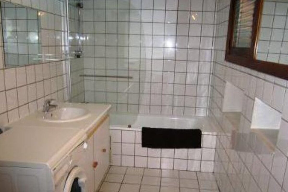 Altitude 1600 Chalet, Meribel - Rond Point / Altiport bathroom