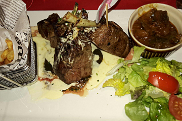 Cafe Peclet Restaurant, Val Thorens style of cuisine