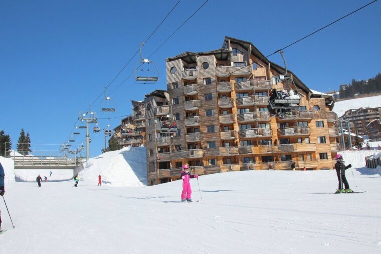 Five tips for first-time skiers in Avoriaz