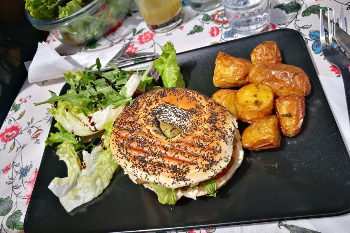 Wood Bear Cafe, Les Arcs 1950