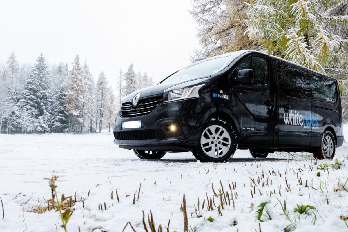 Whiterides Airport Transfers,