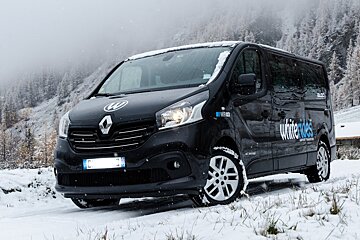 Whiterides Airport Transfers, 