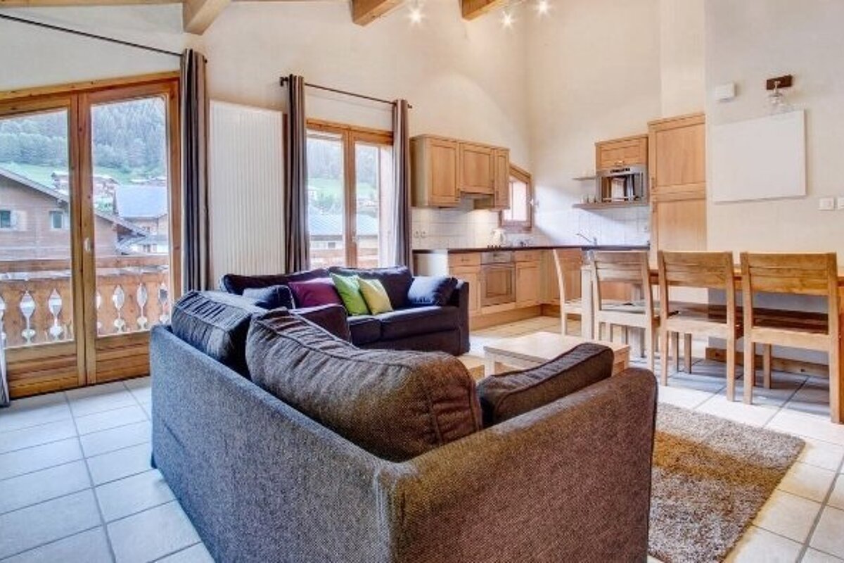Aiglon Apartment, Morzine living-room