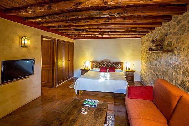 Can Pujolet Rural Hotel, San Mateo double bedroom