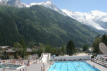 Chamonix outdoor pool reopens summer 2018